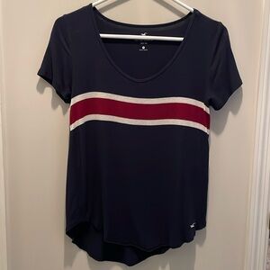 Hollister t shirt